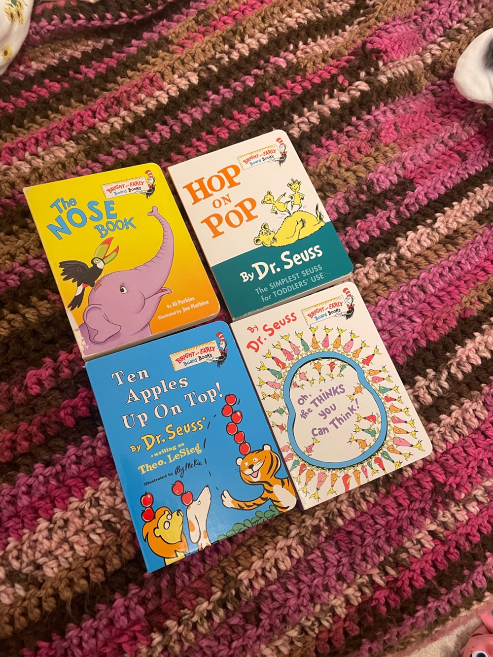 Dr.seuss small board books set 4